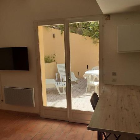 Appartement T1 Hyères Extérieur photo