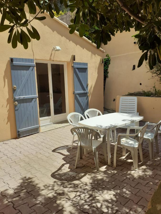 Appartement T1 Hyères Extérieur photo